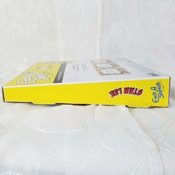 Etch A Sketch Stan Lee 60th Anniversary Limited Edition Excelsior 2020 - Picture 5 of 7